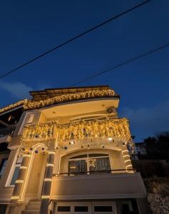 El edificio en el que está la pensión