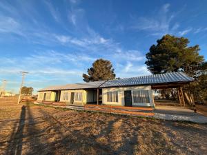 Το κτήριο όπου στεγάζεται  η παραθεριστική κατοικία