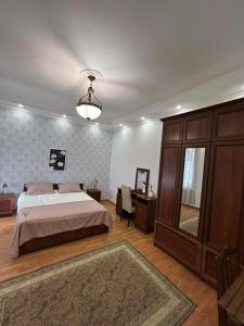 Una cama o camas en una habitación de Apartment 9