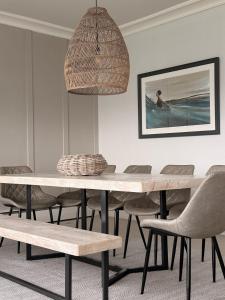 Posezení v ubytování NEW - Strandeen House, Portstewart