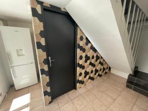 Gallery image of Appartement indépendant 2chambres dans maison in Boissy-lʼAillerie +4 photos