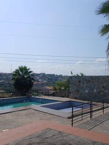 Bassein majutusasutuses Cosy Apartment with Pool või selle lähedal