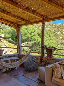 Posezení v ubytování Vintage House With Terrace On The Elba Island