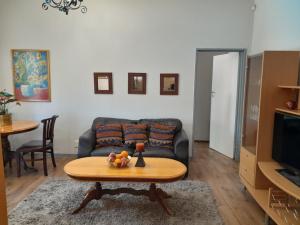 Μια τηλεόραση ή/και κέντρο ψυχαγωγίας στο Opstêrs