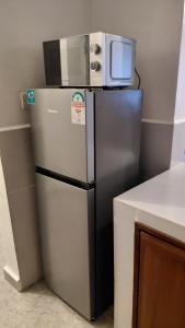 Η κουζίνα ή μικρή κουζίνα στο Shanky homes