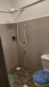 Ένα μπάνιο στο Shanky homes