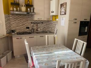 Η κουζίνα ή μικρή κουζίνα στο CASA GIOVANNI