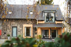 Το κτήριο όπου στεγάζεται  το διαμέρισμα