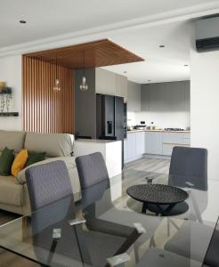 Una cocina o cocineta en Casa das Amendoeiras