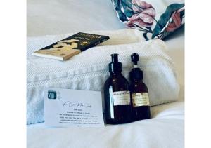 Ένα ή περισσότερα κρεβάτια σε δωμάτιο στο Cottage of Grace