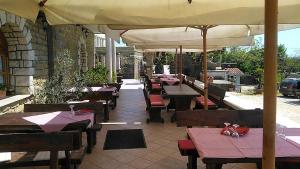 Nhà hàng/khu ăn uống khác tại San Mauro