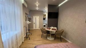 Et tv og/eller underholdning på Luxury flat near Opera 3