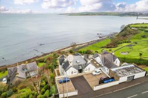 Fotografie z fotogalerie ubytování Glencairn by Escape Ordinary v destinaci Larne