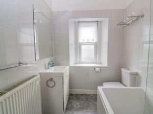 Ένα μπάνιο στο Ayr Beach View Apartment +22 φωτογραφίες