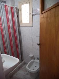 Ένα μπάνιο στο Casa a una cuadra de la playa