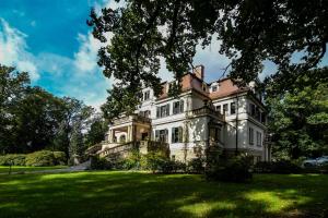 Κήπος έξω από το Rezydencja Janków