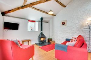 Et tv og/eller underholdning på 9 Bed in Broadhempston oc-bclowe