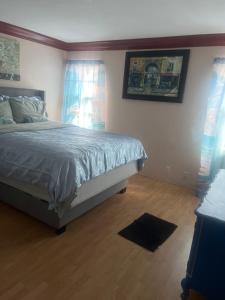 Postel nebo postele na pokoji v ubytování Home away from home