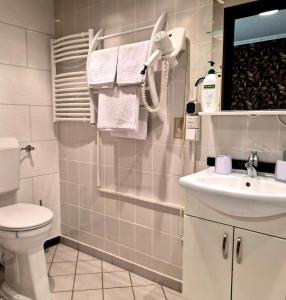 Koupelna v ubytování Hotel Schloßschenke