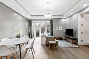 Φωτογραφία από το άλμπουμ του Family guest suite in Marpole στο Βανκούβερ