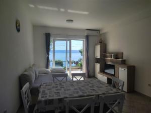 Naturlandskabet i nærheden af lejligheden