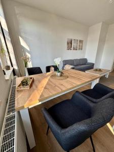 Posezení v ubytování Seelöwe beim Ochsenturm am Deich + 5 fotografií