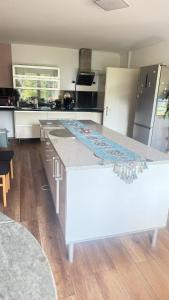 Kuchyň nebo kuchyňský kout v ubytování Ferienwohnung am Felswanderweg