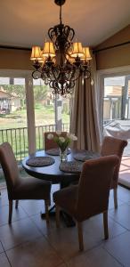 Posezení v ubytování Beautiful Mountain Home