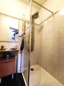 Ένα μπάνιο στο Le coeur de la ville