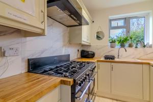 Η κουζίνα ή μικρή κουζίνα στο Lovely Single Room