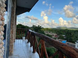 - un balcon avec vue dans l'établissement Guest House vista al mar Las Galeras 1, à Las Galeras