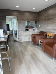 Η κουζίνα ή μικρή κουζίνα στο Grantview Inn