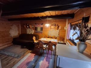 Khu vực ghế ngồi tại Privát Evi 166