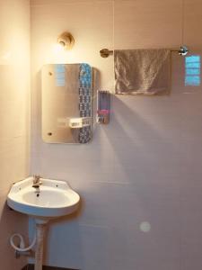 Gallery image of Barefoot and Beyond - Crafted with Kenchas in Gokarna