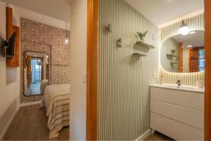 Phòng tắm tại Suite Catedral Sevilla +23 ảnh