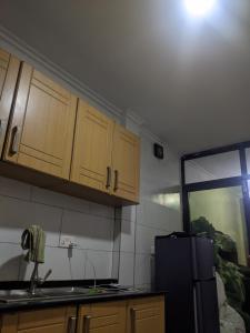 Kuchyň nebo kuchyňský kout v ubytování Eddie Homes Rwanda