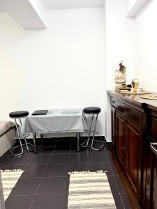 Fotografie z fotogalerie ubytování Garsoniera moderna, spatioasa, Complex Ferval v destinaci Craiova