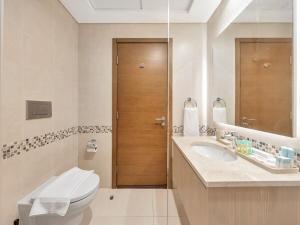 Ένα μπάνιο στο Elite Nest - Deluxe Studio only 1 min away from WB & Ferrari World +20 φωτογραφίες