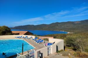 Příroda nedaleko vily + 5 fotografií