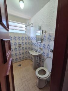 Ένα μπάνιο στο Casa Azul no Centro Ilha Comprida +44 φωτογραφίες