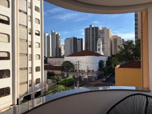 Γενική άποψη της πόλης Ριμπεράο Πρέτο ή θέα της πόλης από  αυτό το διαμέρισμα