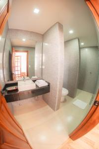 Ένα μπάνιο στο Circasiana Palace Hotel Boutique +20 φωτογραφίες