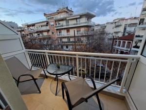 Μπαλκόνι ή βεράντα στο Serenity Luxury Apartment 2