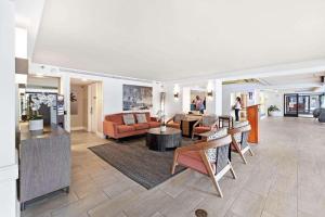 Χώρος καθιστικού στο Palms Waikiki 310