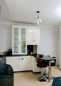 Η κουζίνα ή μικρή κουζίνα στο The Treat