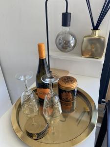 Nápoje v ubytování Houseboat Ark van Amstel