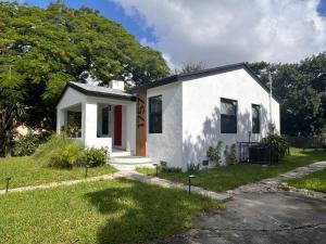 Το κτήριο όπου στεγάζεται  ο ξενώνας