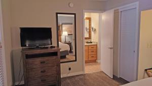 TV a/nebo společenská místnost v ubytování 7th Mtn 414E