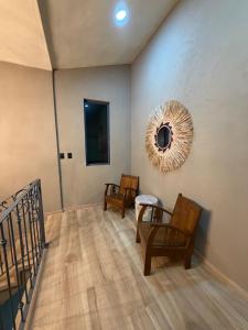 Khu vực ghế ngồi tại Cabaña Rincón de Piedra