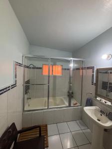 Koupelna v ubytování Casa acogedora cerca de la playa